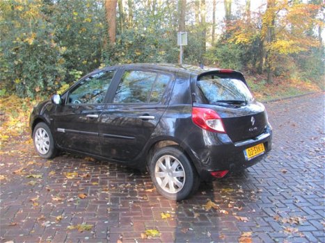 Renault Clio - 1.5 dCi Collection - 1