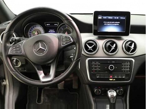 Mercedes-Benz CLA-klasse Shooting Brake - 180 d *XENON+LEDER+NAVI+PDC+ECC+CRUISE - 1