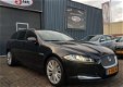 Jaguar XF - 2.2D F1-Automaat, Leder, Camera, Xenon, Navi - 1 - Thumbnail