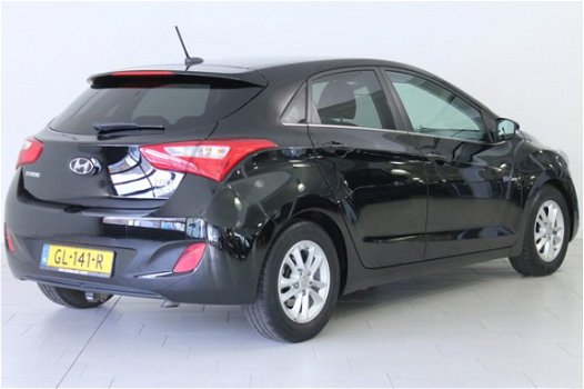 Hyundai i30 - 1.6 GDI i-Motion Plus | NAVIGATIE | CRUISE-CONTROL | ECC-AIRCO | PDC A | 1E EIGENAAR | - 1