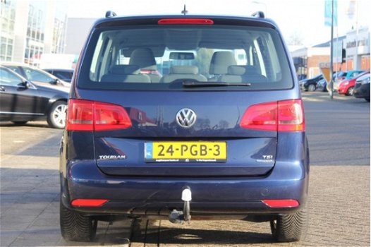Volkswagen Touran - 1.2 TSI 105pk Trendline BlueMotion Trekhaak/Navigatie - 1