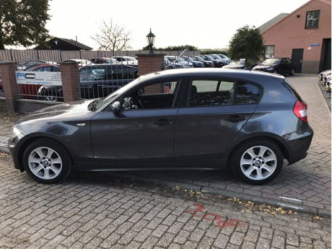 BMW 1-serie - 116i Executive 5-drs - 1