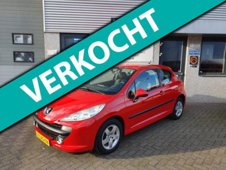 Peugeot 207 - 1.4I Urban Move Eerste eigenaar 69.000KM - 1