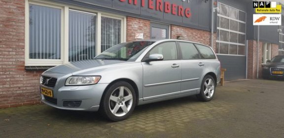 Volvo V50 - 2.0 Momentum Leer Airco/Clima PDC - 1