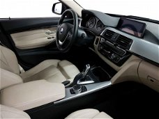 BMW 3-serie - 320d EDE Corporate Lease Sport Navigatie, Leer, Xenon, Sport Stoelen, Pdc, Lv