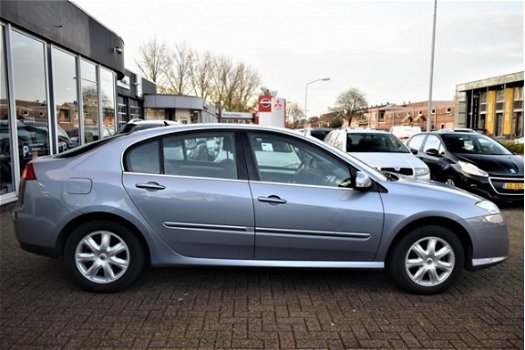 Renault Laguna - 1.6 16V Dynamique | HALF LEDER | NAVIGATIE | CLIMATE CONTROL | CRUISE CONTROL | - 1