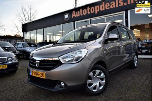 Dacia Lodgy - 1.2 TCe Lauréate 5p. | NAVIGATIE | AIRCO | AUDIO STUURBEDIENING | ELEKTRISCHE RUITBEDI - 1