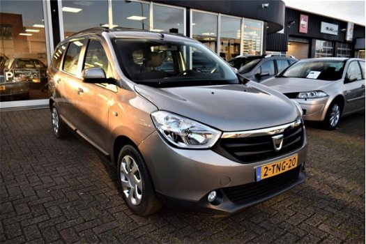 Dacia Lodgy - 1.2 TCe Lauréate 5p. | NAVIGATIE | AIRCO | AUDIO STUURBEDIENING | ELEKTRISCHE RUITBEDI - 1