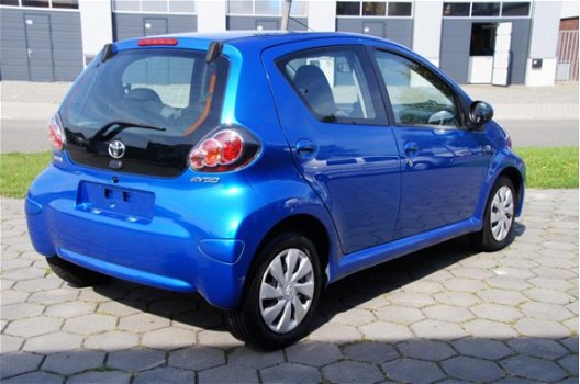 Toyota Aygo - 1.0 VVT-i Aspiration Met origineel navigatiesysteem - 1