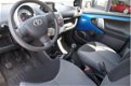 Toyota Aygo - 1.0 VVT-i Aspiration Met origineel navigatiesysteem - 1 - Thumbnail