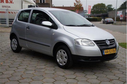 Volkswagen Fox - 1.4 Trendline - 1