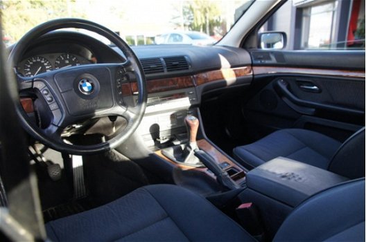 BMW 5-serie - 520i Executive - 1