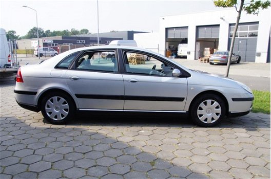 Citroën C5 - 2.0-16V Ligne Prestige - 1