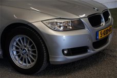 BMW 3-serie Touring - 318i High Executive