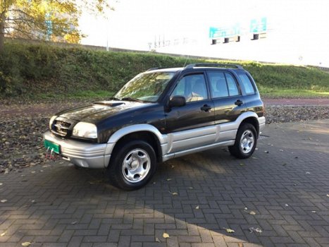 Suzuki Grand Vitara - 2.0 TDi AIRCO 4X4 RIJDT SUPERNETTE AUTOTREKHAAKWEINIG KM:148000NAP2 SLEUTELS - 1