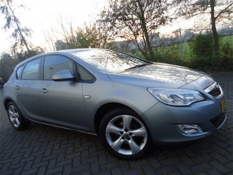 Opel Astra - 1.4 Edition - GRIJS - AIRCO - ( BWJR 2010 ) - 1