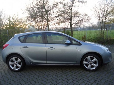 Opel Astra - 1.4 Edition - GRIJS - AIRCO - ( BWJR 2010 ) - 1