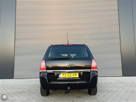 Opel Zafira - 1.8 Executive AUTOMAAT / 7 Persoons / Airco - 1