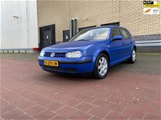 Volkswagen Golf - 1.6 (117360) km standkachel clima Apk tot 30-11-2020