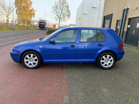 Volkswagen Golf - 1.6 (117360) km standkachel clima Apk tot 30-11-2020 - 1