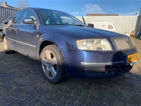 Skoda Superb - 2.8 V6 2005 APK Full Option 1e eigenaar - 1