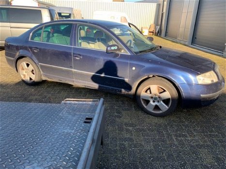 Skoda Superb - 2.8 V6 2005 APK Full Option 1e eigenaar - 1