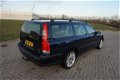 Volvo V70 - 2.4 T Comfort Line , LEDER, AIRCO, CRUISE , 200PK , YOUNGTIMER, NWE DISTRIBUITIE, TREKHA - 1 - Thumbnail