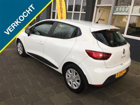 Renault Clio - 1.5 dCi Expression | 2015 | NAP | NAVI | - 1