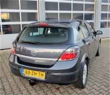 Opel Astra - 1.6 Temptation Automaat