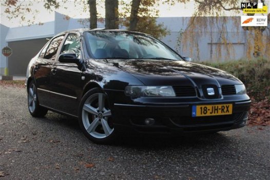 Seat Toledo - 2.3 V5 Sport 170pk Airco 17 inch NAP (Leon Golf) - 1