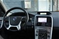 Volvo XC60 - D5 AWD Automaat Business + Ecc + Lmv + Navi + Pdc + Stoelver - 1 - Thumbnail