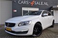 Volvo V60 - D2 Automaat Business Prof. + Ecc + Lmv + Navi + Pdc + Pr. glass - 1 - Thumbnail