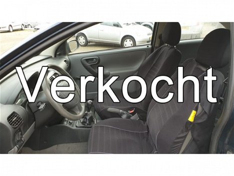 Opel Corsa - 1.0-12V Prijs is zo mee motor loopt niet goed wel rijdbaar APK 14-08-2020 - 1