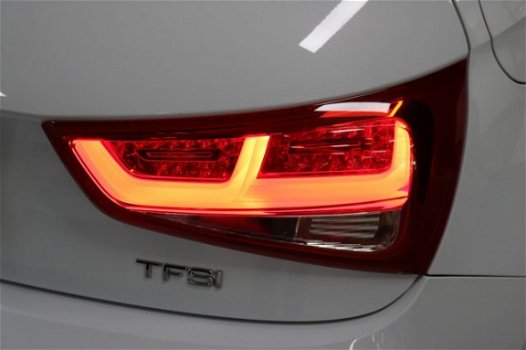 Audi A1 Sportback - 1.2 TFSI Admired S-Line - 1