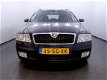 Skoda Octavia Combi - 2.0 TDI Elegance Clima - 1 - Thumbnail