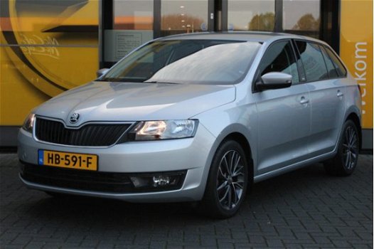 Skoda Rapid Spaceback - 1.2 TSI Greentech Edition / NAVI / TREKHAAK AFN. / STOELVERWARM. / CRUISECON - 1