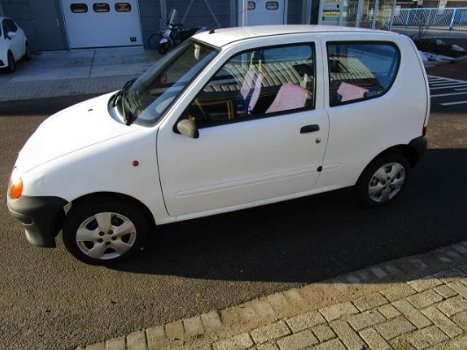 Fiat Seicento - 900 ie Young - 1