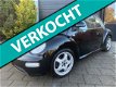 Volkswagen New Beetle - 2.0 Highline APK 10-2020 l Nap l Airco - 1 - Thumbnail