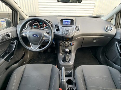 Ford Fiesta - 1.0 Style Navigatie 5 Deuren Elktr pakket Carkit Boekjes 2 Sleutels Led voor - 1