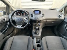 Ford Fiesta - 1.0 Style Navigatie 5 Deuren Elktr pakket Carkit Boekjes 2 Sleutels Led voor