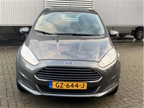 Ford Fiesta - 1.0 Style Navigatie 5 Deuren Elktr pakket Carkit Boekjes 2 Sleutels Led voor - 1