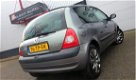 Renault Clio - 1.6-16V Dynamique *APK aug 2020 *Climate *NAP - 1 - Thumbnail