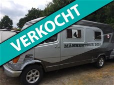 Mercedes-Benz Bestelwagen - 310D hoog G.V.W.Xlang/hoog