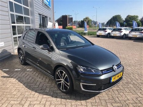 Volkswagen Golf - 1.4 TSI GTE - 1