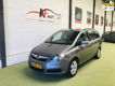 Opel Zafira - 2.2 Cosmo /AUTOMAAT/LEDER/CRUISE.CONTROL/AIRCO/7ZIT/NAV/LMV/ELEK.RAMEN/ELEK.SPIEGELS/N - 1 - Thumbnail