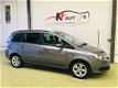 Opel Zafira - 2.2 Cosmo /AUTOMAAT/LEDER/CRUISE.CONTROL/AIRCO/7ZIT/NAV/LMV/ELEK.RAMEN/ELEK.SPIEGELS/N - 1 - Thumbnail