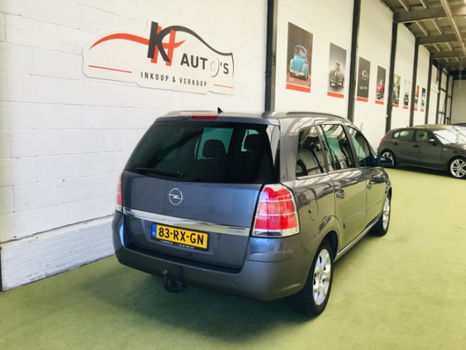 Opel Zafira - 2.2 Cosmo /AUTOMAAT/LEDER/CRUISE.CONTROL/AIRCO/7ZIT/NAV/LMV/ELEK.RAMEN/ELEK.SPIEGELS/N - 1