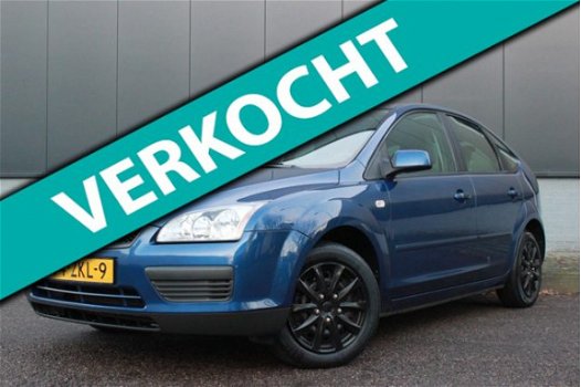 Ford Focus - 1.6-16V Ambiente AIRCO / CRUISE / NWE DISTRIBUTIE - 1