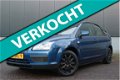 Ford Focus - 1.6-16V Ambiente AIRCO / CRUISE / NWE DISTRIBUTIE - 1 - Thumbnail