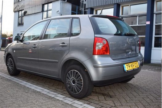 Volkswagen Polo - 1.4-16V Turijn 5 DEURS / AIRCO - 1